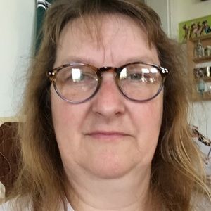 Meet your Posher, Catherine